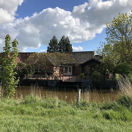Вилла Haus "Am Kanal" Крумхёрн Экстерьер фото